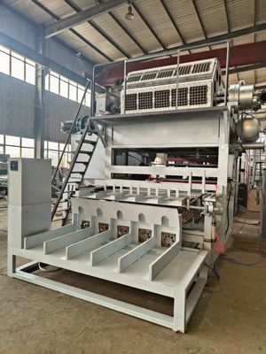 Πλήρως αυτόματη 5x8 Σχήματα Χαρτί Μηχανή Τραπέζι αυγών 5000pcs / h